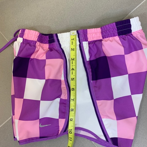 NIKE Dri-Fit Athletic Running Activewear Shorts - Picture 6 of 9